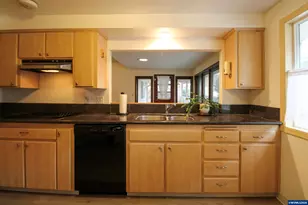 3263 Winslow Way NW, Salem, OR 97304 - Photo 16