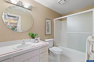 6342 Crenshaw Dr N, Keizer, OR 97303 - Photo 28