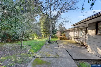 1260 Acacia Dr S, Salem, OR 97302 - Photo 30