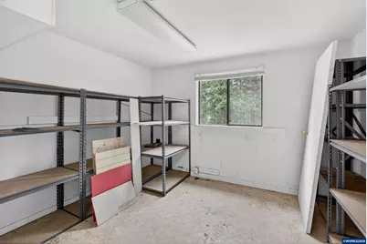 20284 El Romar Dr NE Dr, Scotts Mills, OR 97375 - Photo 34