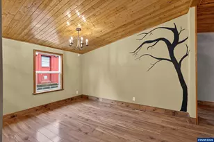 20284 El Romar Dr NE Dr, Scotts Mills, OR 97375 - Photo 6