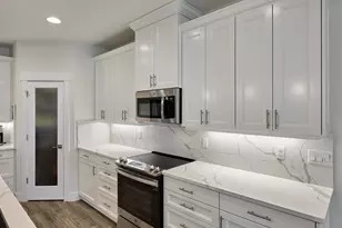 807 Ike Mooney Rd NE, Silverton, OR 97381 - Photo 10