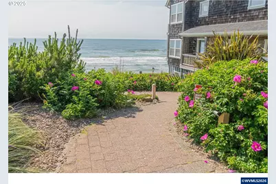 319 Kinnikinnick Wy, Depoe Bay, OR 97341 - Photo 6
