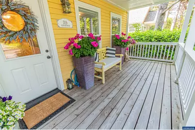 319 Kinnikinnick Wy, Depoe Bay, OR 97341 - Photo 10