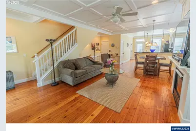319 Kinnikinnick Wy, Depoe Bay, OR 97341 - Photo 18