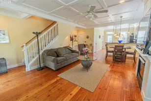 319 Kinnikinnick Way, Depoe Bay, OR 97341 - Photo 18