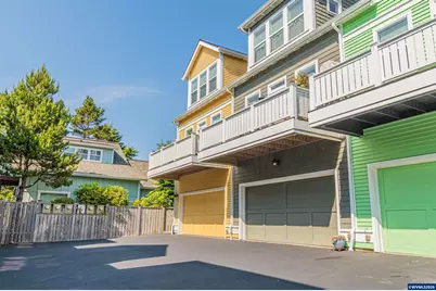 319 Kinnikinnick Wy, Depoe Bay, OR 97341 - Photo 4