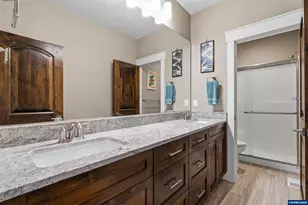 8683 Drury Ln S, Salem, OR 97306 - Photo 30