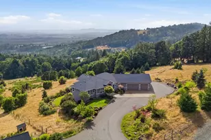 8683 Drury Ln S, Salem, OR 97306 - Photo 2