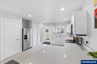 845 W Oak (-847) St, Lebanon, OR 97355 - Photo 8