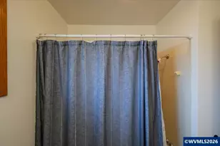 30563 Fairview Rd, Lebanon, OR 97355 - Photo 26