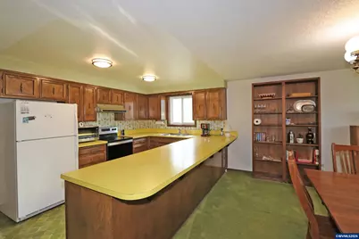 495 Buckboard Ct SE, Salem, OR 97317 - Photo 8