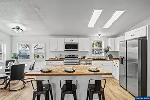 3735 Knox Butte Rd E Rd, Albany, OR 97322 - Photo 6