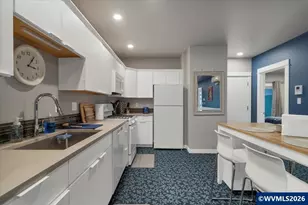 227 Commercial St NE, Salem, OR 97301 - Photo 8