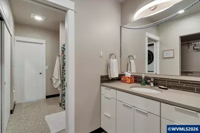 227 Commercial St NE, Salem, OR 97301 - Photo 26