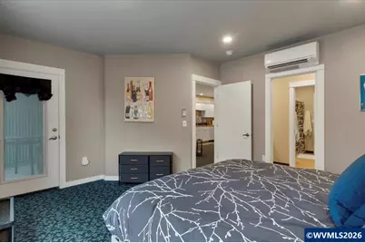 227 Commercial St NE, Salem, OR 97301 - Photo 22