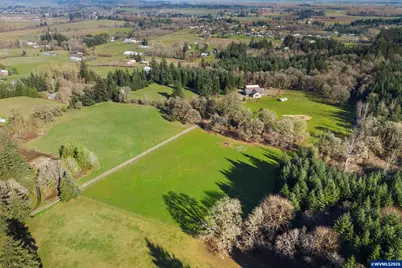 33960 Viewcrest Dr NE, Albany, OR 97322 - Photo 46