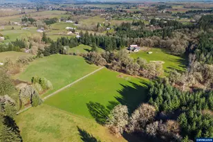 33960 Viewcrest Dr NE, Albany, OR 97322 - Photo 46