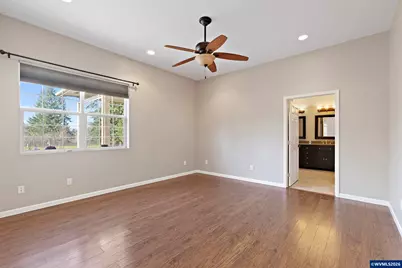 33960 Viewcrest Dr NE, Albany, OR 97322 - Photo 14