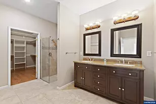 33960 Viewcrest Dr NE, Albany, OR 97322 - Photo 18