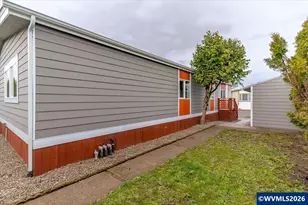 5422 Portland Rd NE, Salem, OR 97305 - Photo 6