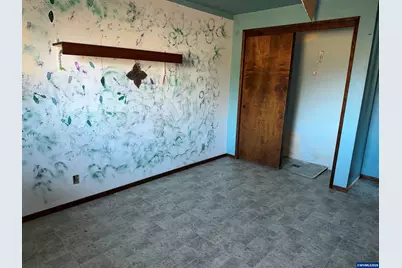 4915 Liberal Av NE, Salem, OR 97305 - Photo 12