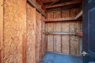 1023 S 10th St, Lebanon, OR 97355 - Photo 30