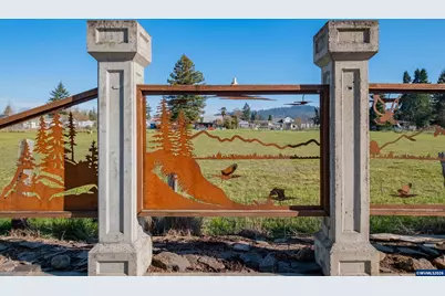 1023 S 10th St, Lebanon, OR 97355 - Photo 28