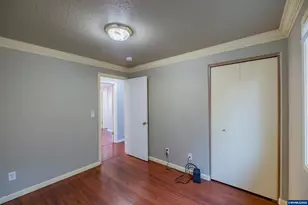 1023 S 10th St, Lebanon, OR 97355 - Photo 14