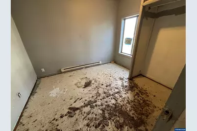 1690 Mill St SE, Salem, OR 97301 - Photo 14