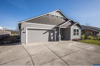 475 S 10th St, Monroe, OR 97456 - Photo 1