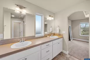 475 S 10th St, Monroe, OR 97456 - Photo 30