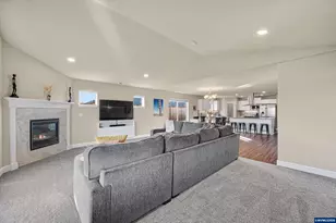 475 S 10th St, Monroe, OR 97456 - Photo 10