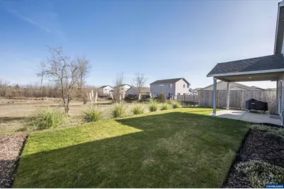 475 S 10th St, Monroe, OR 97456 - Photo 6