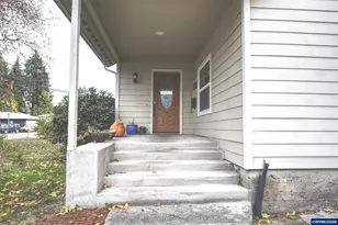 451 Oak Terrace St, Sweet Home, OR 97386 - Photo 4