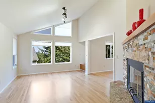 2545 NW Windsor Pl, Corvallis, OR 97330 - Photo 12