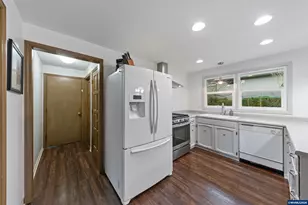 3982 Ash Ave SE, Salem, OR 97302 - Photo 16