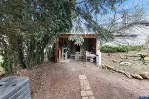 3982 Ash Ave SE, Salem, OR 97302 - Photo 40