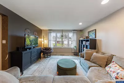 3982 Ash Av SE, Salem, OR 97302 - Photo 8