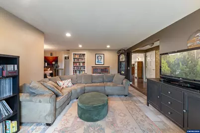 3982 Ash Av SE, Salem, OR 97302 - Photo 10