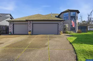 2033 W Park Ct NW, Salem, OR 97304 - Photo 2