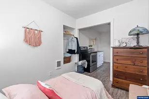 1051 W Oak St, Lebanon, OR 97355 - Photo 22