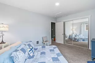 1051 W Oak St, Lebanon, OR 97355 - Photo 14