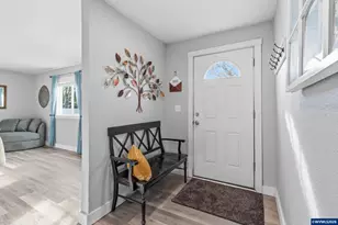 1051 W Oak St, Lebanon, OR 97355 - Photo 4