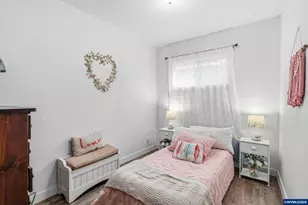 1051 W Oak St, Lebanon, OR 97355 - Photo 24