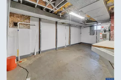 2270 Center St, Salem, OR 97301 - Photo 24