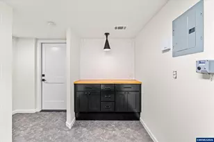 1093 Icel Ct NE, Salem, OR 97301 - Photo 30