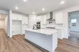 6247 Evangelista St S, Salem, OR 97306 - Photo 8