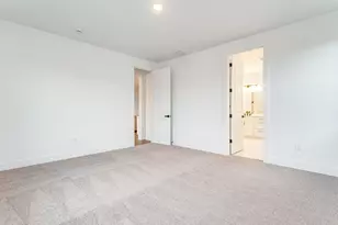 6247 Evangelista St S, Salem, OR 97306 - Photo 14