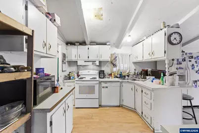 1423 47th Av, Sweet Home, OR 97386 - Photo 14